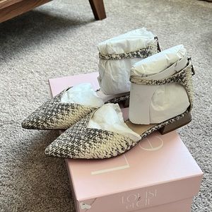 New - snake print flats